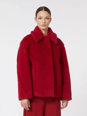 Abrigo corto tipo teddy de alpaca y lana, rojo