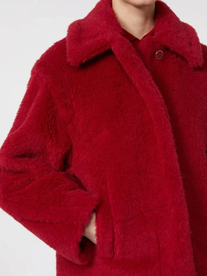Abrigo corto tipo teddy de alpaca y lana, rojo Abrigo corto tipo teddy de alpaca y lana, rojo