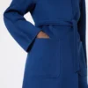 Abrigo cruzado color camel, azul china Abrigo cruzado color camel, azul china