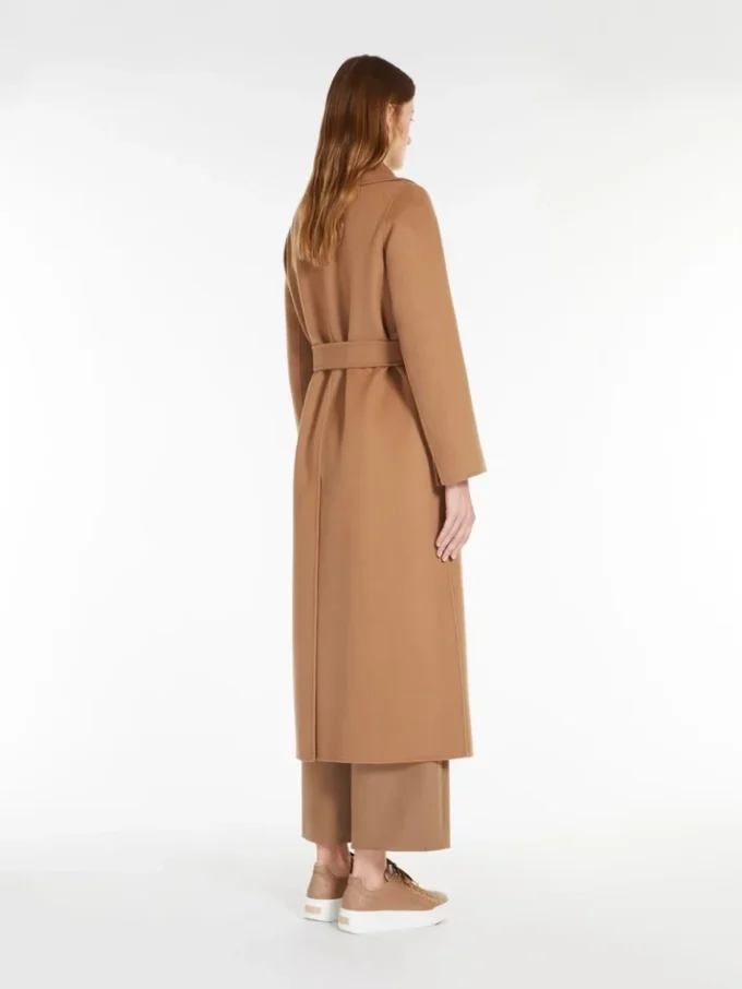 Abrigo cruzado de lana, color camel Abrigo cruzado de lana, color camel