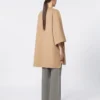 Abrigo de paño camel, marrón avellana Abrigo de paño camel, marrón avellana
