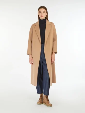 Abrigo midi de paño de lana, color camel