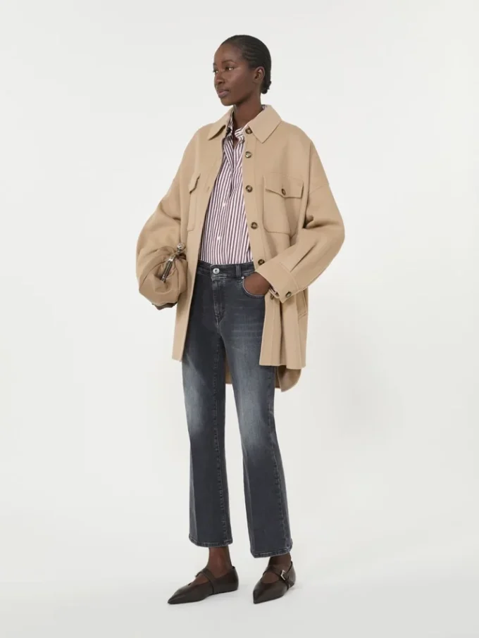 Abrigo oversize de mezcla de lana, color camel