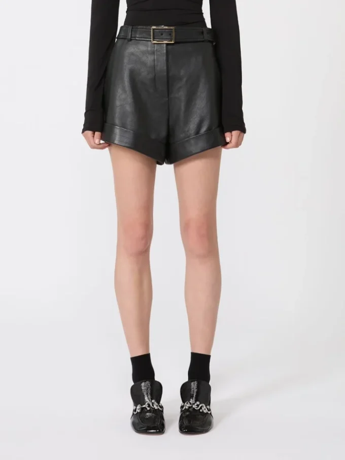 Bermudas de cuero, negras Bermudas de cuero, negras