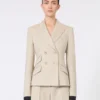 Blazer cruzado de lana, mohair y seda, color arena Blazer cruzado de lana, mohair y seda, color arena