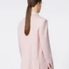 Blazer cruzado de lana, mohair y seda, rosa beige Blazer cruzado de lana, mohair y seda, rosa beige