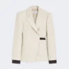 Blazer cruzado de sarga de lino, color arena Blazer cruzado de sarga de lino, color arena