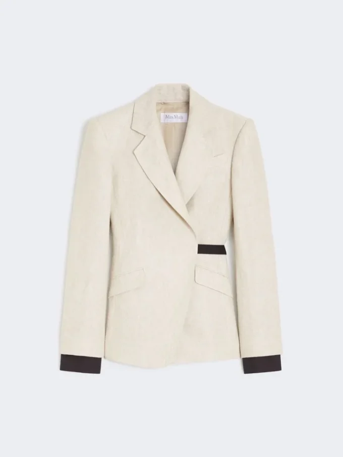 Blazer cruzado de sarga de lino, color arena Blazer cruzado de sarga de lino, color arena