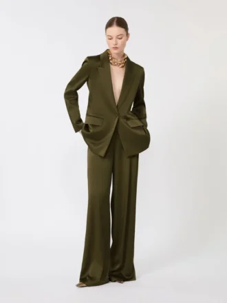 Blazer de satén reverso, verde musgo Blazer de satén reverso, verde musgo