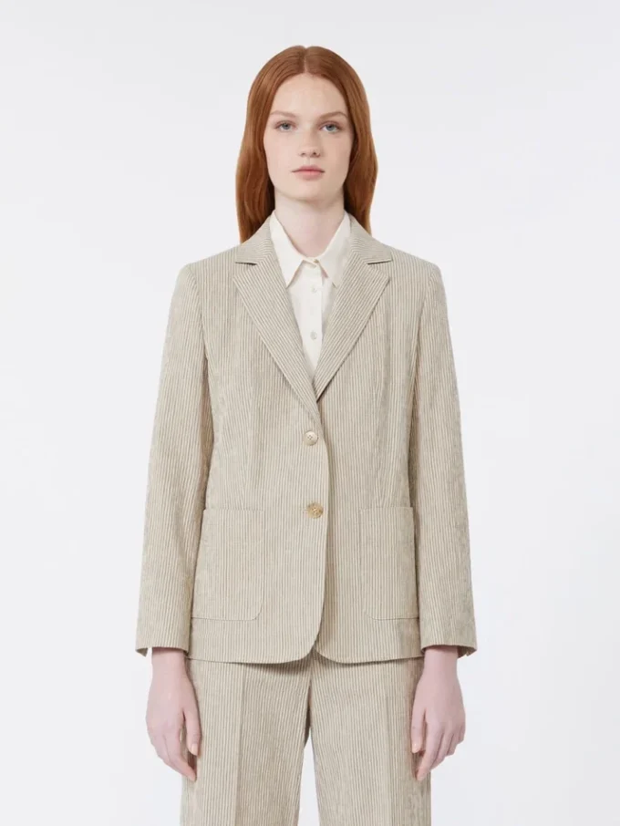 Blazer de seersucker de algodón y lino, color arena Blazer de seersucker de algodón y lino, color arena