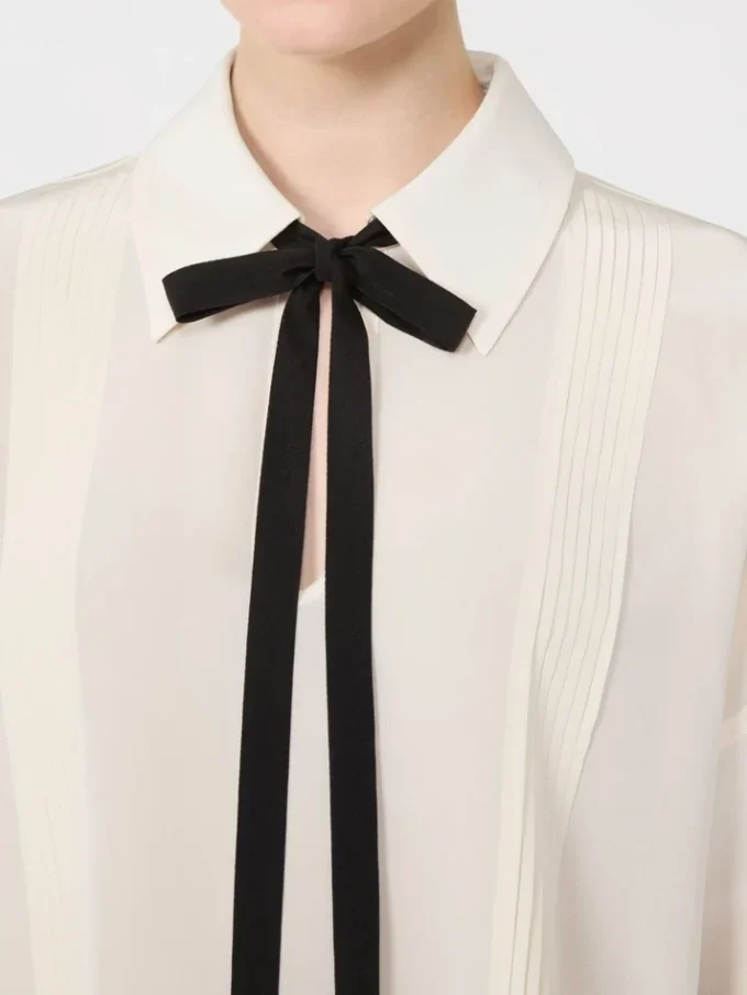 Blusa de seda con lazo, beige Blusa de seda con lazo, beige