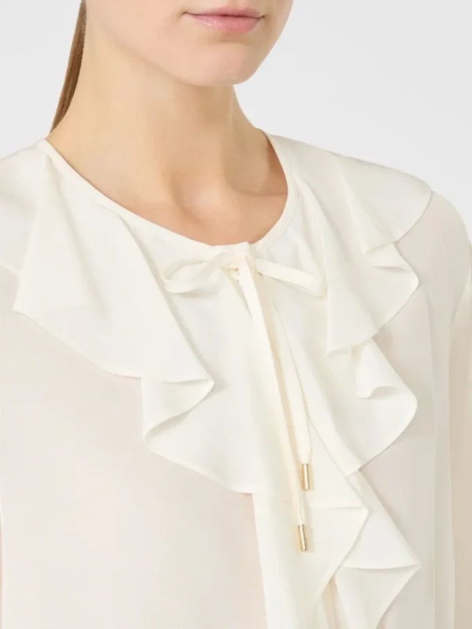 Blusa de seda con volantes, seda Blusa de seda con volantes, seda
