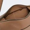 Bolso de hombro pequeño de piel, marrón Bolso de hombro pequeño de piel, marrón