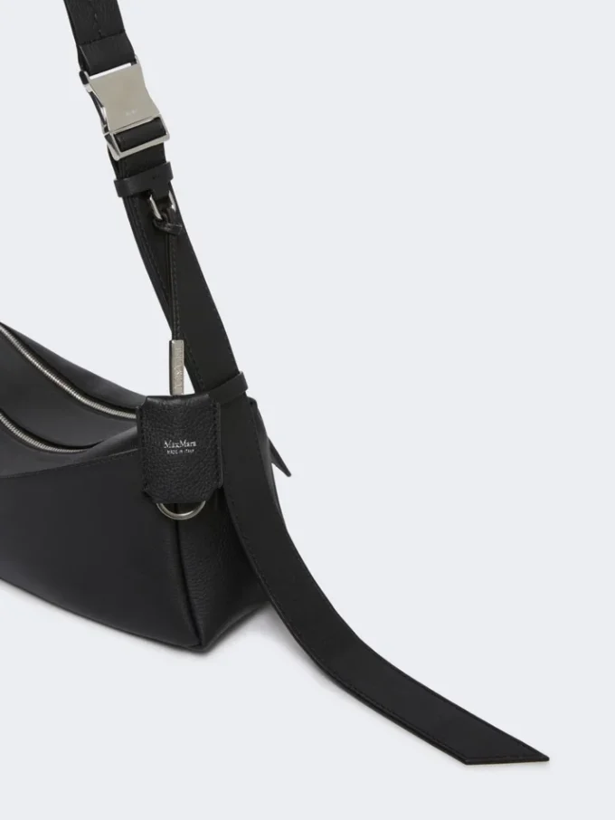 Bolso de hombro pequeño de piel, negro Bolso de hombro pequeño de piel, negro