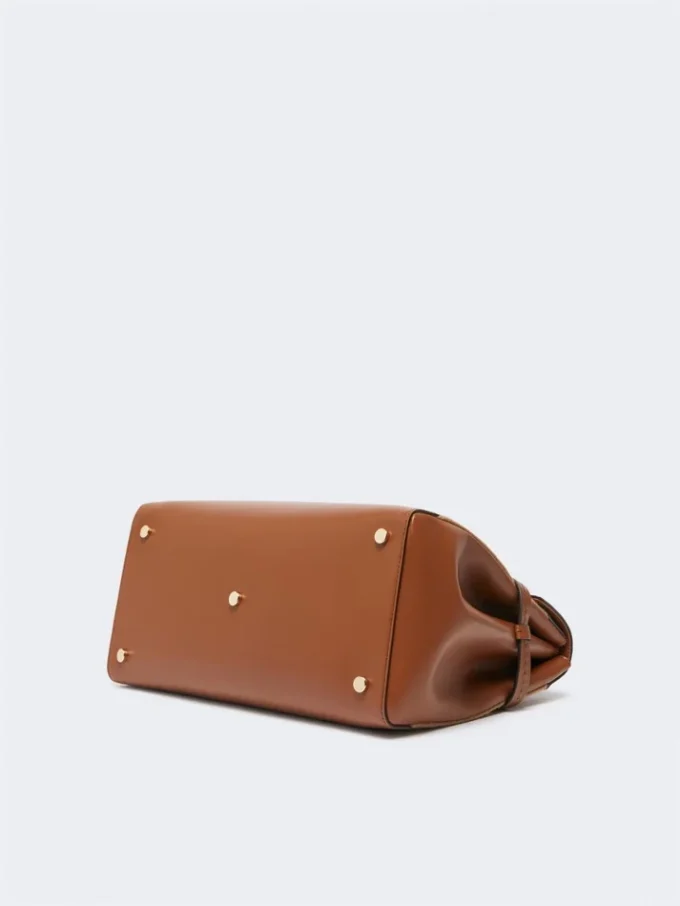 Bolso de mano en color camel y piel, camel Bolso de mano en color camel y piel, camel