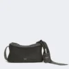 Bolso de mano micro de piel de bajo brillo, negro Bolso de mano micro de piel de bajo brillo, negro