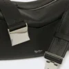 Bolso de mano micro de piel de bajo brillo, negro Bolso de mano micro de piel de bajo brillo, negro