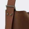 – Bolso de piel Archetipo mediano, marrón – Bolso de piel Archetipo mediano, marrón