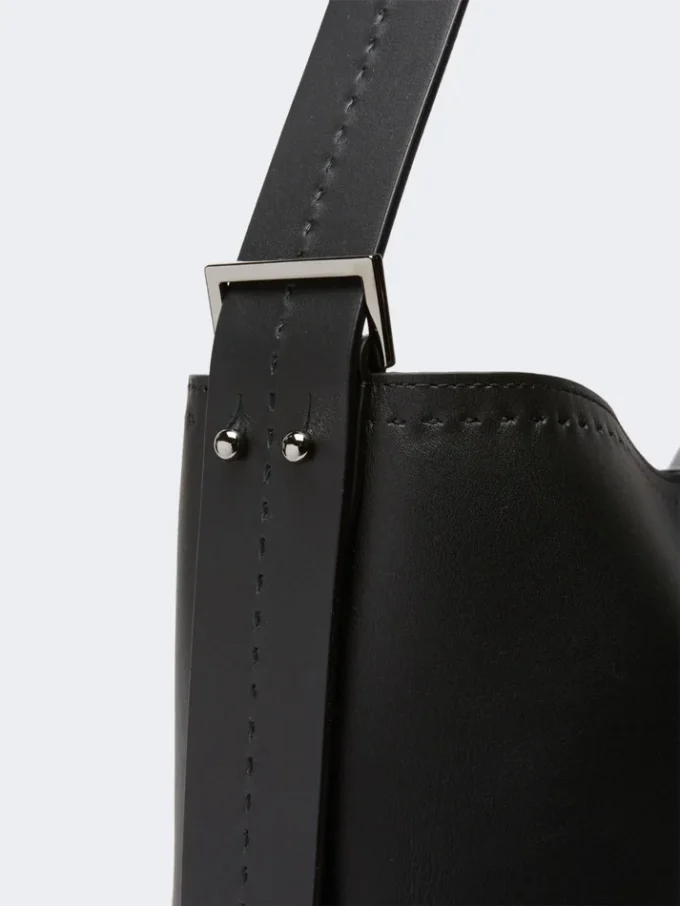 – Bolso de piel Archetipo mediano, negro – Bolso de piel Archetipo mediano, negro