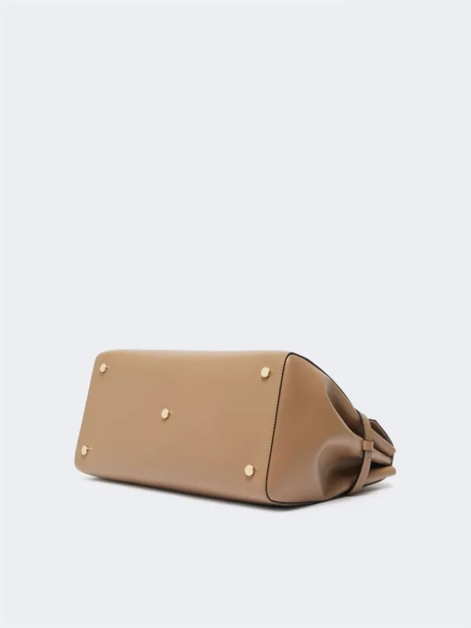 Bolso de piel natural, color barro Bolso de piel natural, color barro