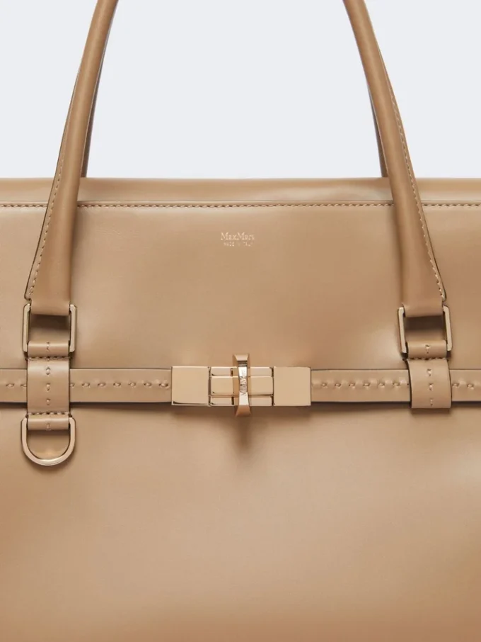 Bolso de piel natural, color barro Bolso de piel natural, color barro
