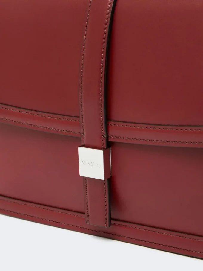 Bolso de piel natural, color burdeos Bolso de piel natural, color burdeos