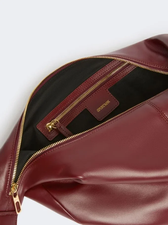 Bolso hobo de piel napa, color burdeos Bolso hobo de piel napa, color burdeos