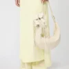 Bolso hobo de piel napa, color vainilla Bolso hobo de piel napa, color vainilla