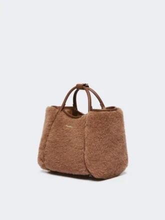 Bolso marino extrapequeño de tejido teddy, color camel