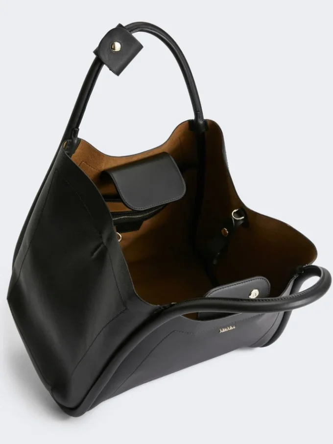 Bolso marino mediano de piel, negro Bolso marino mediano de piel, negro