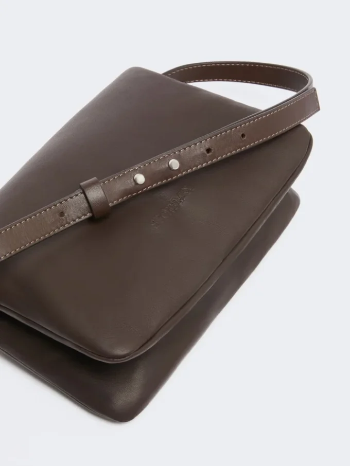 Bolso mini Soffy acolchado de piel napa, color cacao Bolso mini Soffy acolchado de piel napa, color cacao