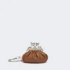 Bolso Nano Pasticcino de piel de oveja napa, color tabaco Bolso Nano Pasticcino de piel de oveja napa, color tabaco
