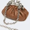 Bolso Nano Pasticcino de piel de oveja napa, color tabaco Bolso Nano Pasticcino de piel de oveja napa, color tabaco