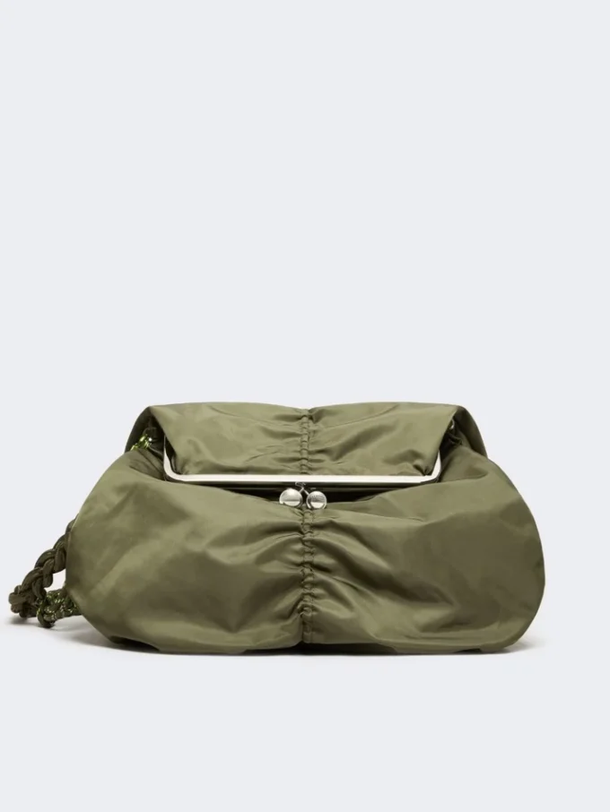 Bolso Pasticcino extragrande de gabardina técnica, verde salvia Bolso Pasticcino extragrande de gabardina técnica, verde salvia
