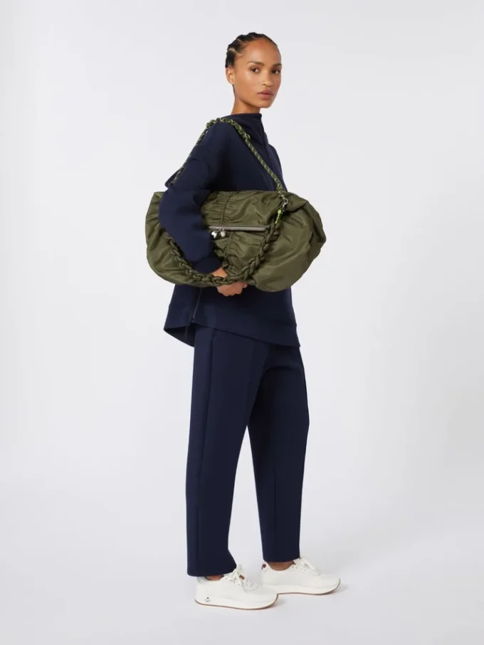 Bolso Pasticcino extragrande de gabardina técnica, verde salvia Bolso Pasticcino extragrande de gabardina técnica, verde salvia