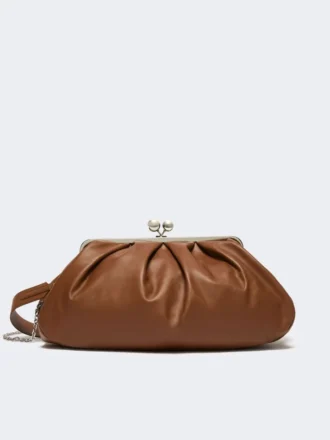 Bolso Pasticcino grande de piel de oveja, color tabaco Bolso Pasticcino grande de piel de oveja, color tabaco