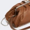 Bolso Pasticcino grande de piel de oveja, color tabaco Bolso Pasticcino grande de piel de oveja, color tabaco