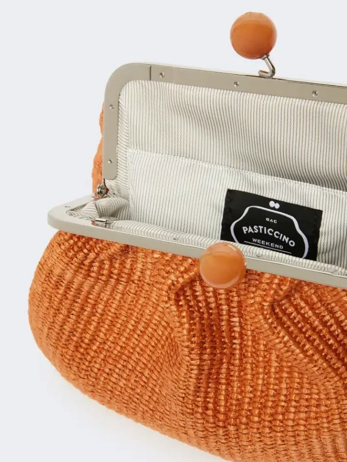Bolso Pasticcino mediano con efecto rafia, salmón Bolso Pasticcino mediano con efecto rafia, salmón
