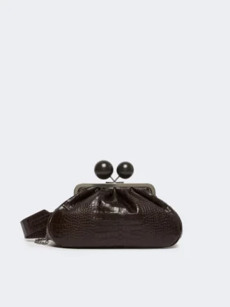 Bolso Pasticcino mediano de piel con estampado de cocodrilo, marrón oscuro Bolso Pasticcino mediano de piel con estampado de cocodrilo, marrón oscuro