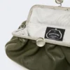 Bolso Pasticcino mediano de piel de oveja, verde oscuro Bolso Pasticcino mediano de piel de oveja, verde oscuro
