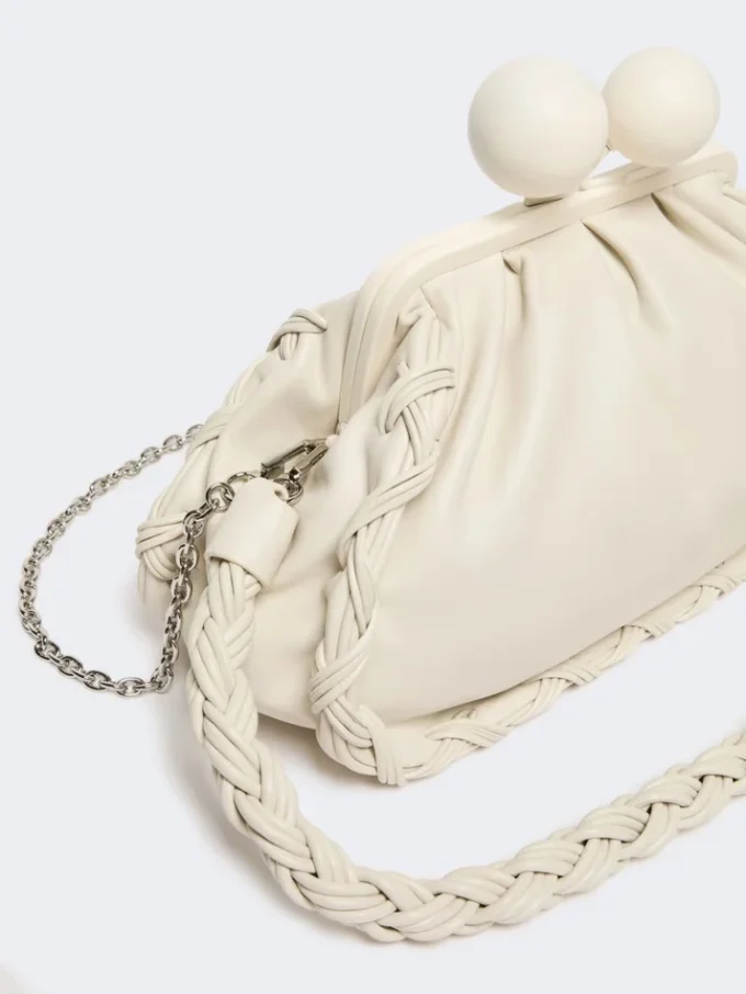 Bolso Pasticcino mediano de piel napa, color marfil Bolso Pasticcino mediano de piel napa, color marfil