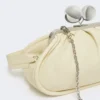 Bolso Pasticcino mediano en piel napa brillante, color marfil