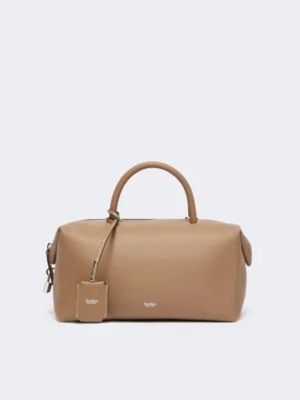 Bolso tipo bombín mediano de piel natural, color barro