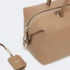 Bolso tipo bombín mediano de piel natural, color barro