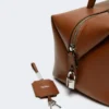 Bolso tipo bombín mediano de piel natural, marrón ámbar