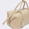 Bolso tipo boston grande de piel con estampado de cocodrilo, color hielo
