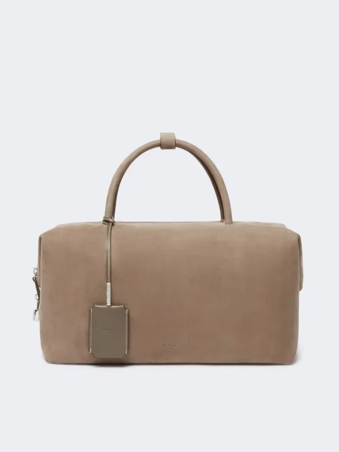Bolso tipo boston grande de piel de nubuck, color paloma