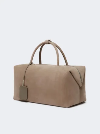 Bolso tipo boston grande de piel de nubuck, color paloma