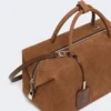 Bolso tipo boston grande de piel de nubuck, marrón oscuro Bolso tipo boston grande de piel de nubuck, marrón oscuro