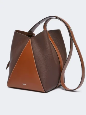 Bolso tipo cubo mediano, color cacao
